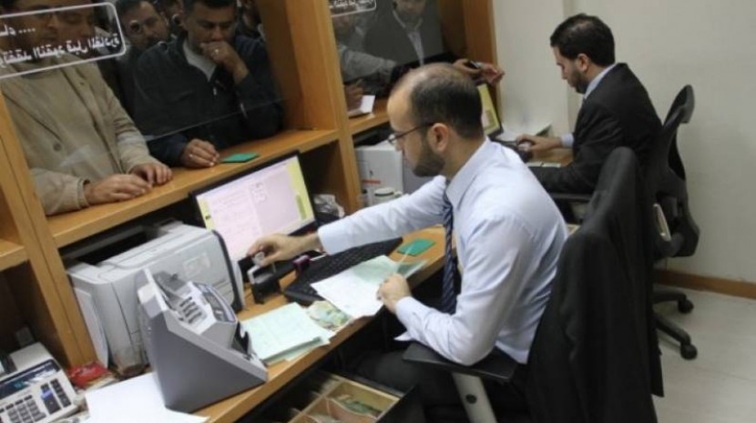 مالية غزة تعلن عن موعد صرف رواتب موظفي حكومة غزة