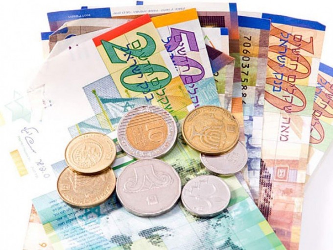 تعرف على أسعار صرف العملات مقابل الشيقل اليوم الاثنين
