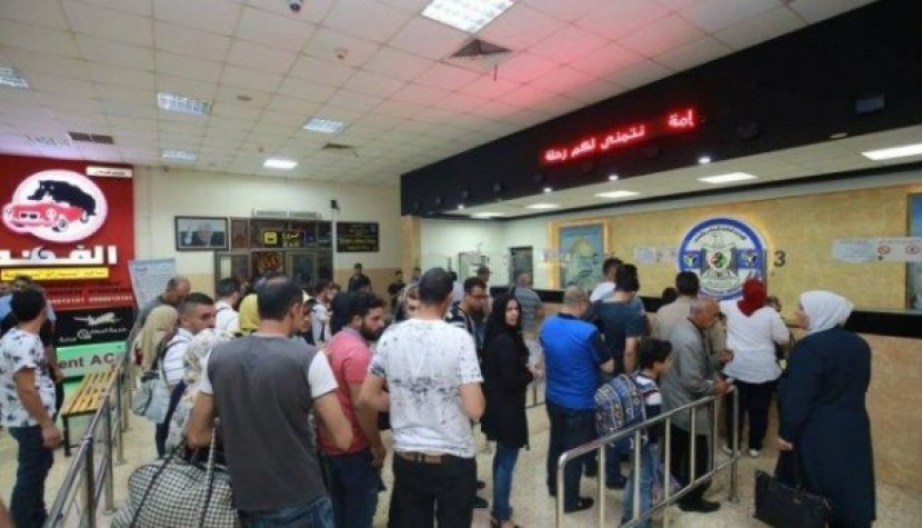 معبر الكرامة يعمل اليوم من 8 وحتى 10:30 صباحاً