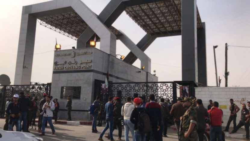 داخلية غزة تُوضح آلية السفر عبر معبر رفح غداً الأحد