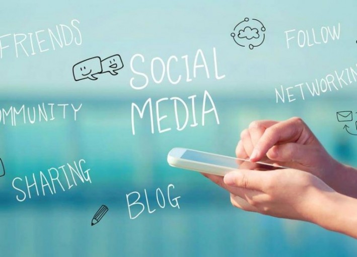 هل تصلكم طلباتُ صداقة غير مألوفة على مواقع التواصل؟