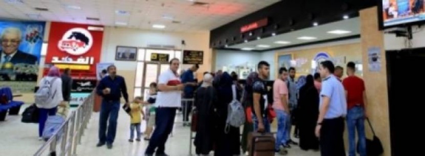 منع سفر 5 مواطنين من معبر الكرامة