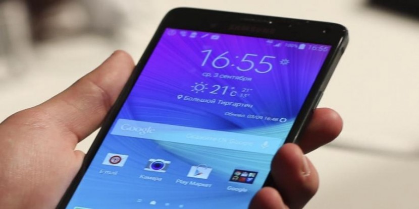 تغريم سامسونغ وآبل لإبطائهما أجهزتهما تعمّدًا