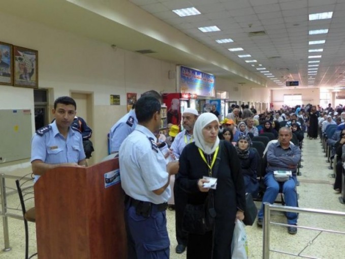 تنقل 6218 مسافر الأربعاء عبر منفذ الكرامة