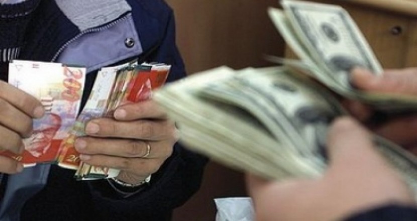 الدولار في حالة ثبات امام الشيكل الاسرائيلي في تعاملات الاحد