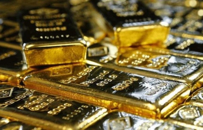 الذهب يقفز مع هبوط الدولار