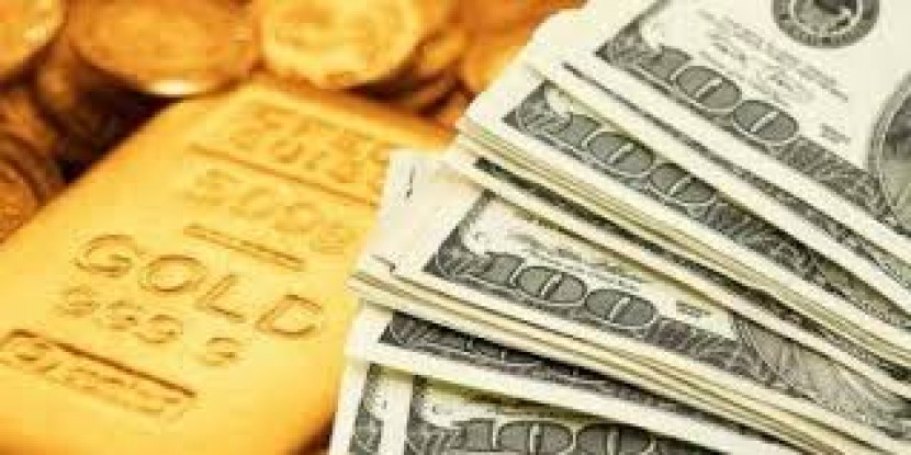 الذهب يهبط نحو أقل سعر له في 3 أسابيع بفعل صعود الدولار