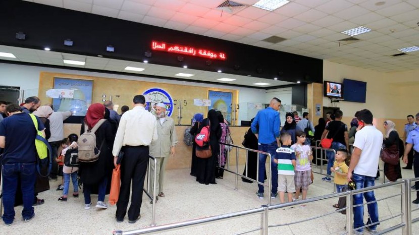 تعديل في ساعات العمل على معبر الكرامة السبت