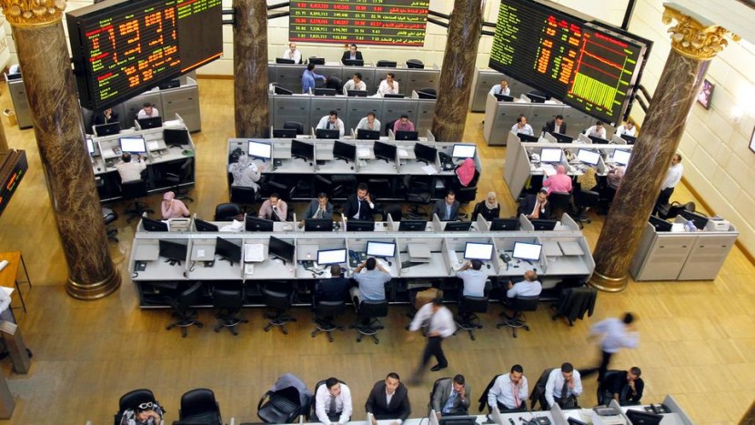 موجة خسائر عاصفة تكبد بورصة مصر 41 مليار جنيه بأسبوع