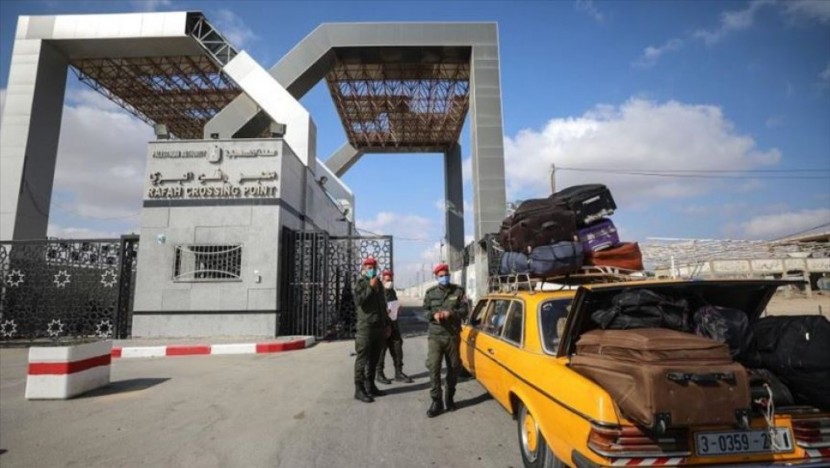 إعلان آلية السفر عبرَ معبر رفح ليومِ غد الأحد