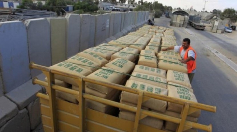 الاحتلال يواصل اغلاق معبر كرم ابو سالم لليوم 12 على التوالي