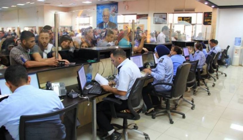 تجنب السفر عبر معبر الكرامة يومي الثلاثاء والاربعاء.. إليك التفاصيل