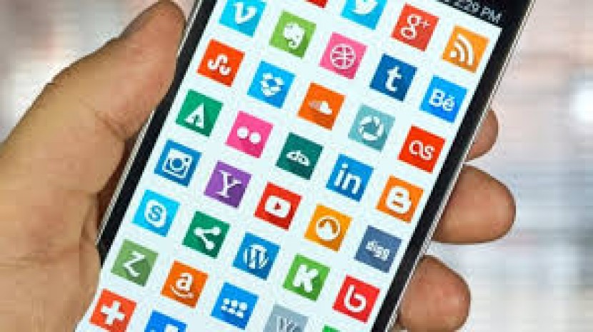 احذف هذه التطبيقات الخطيرة من هاتفك