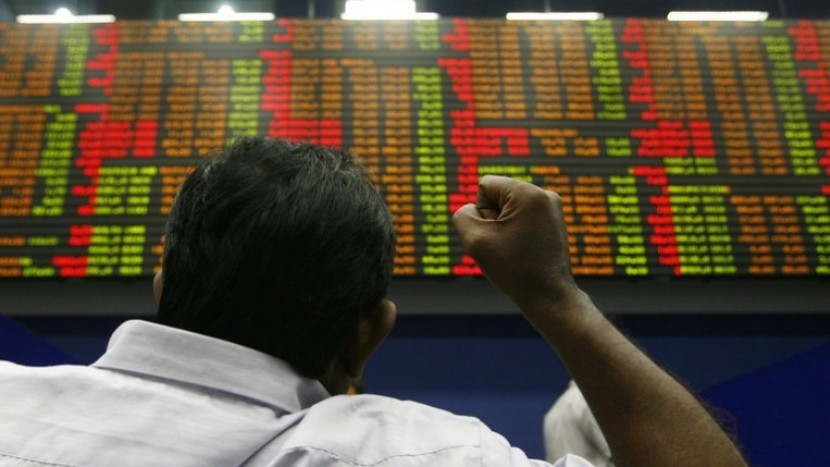 100 كلمة كلفت البورصات العالمية 1.36 تريليون دولار في أسبوع