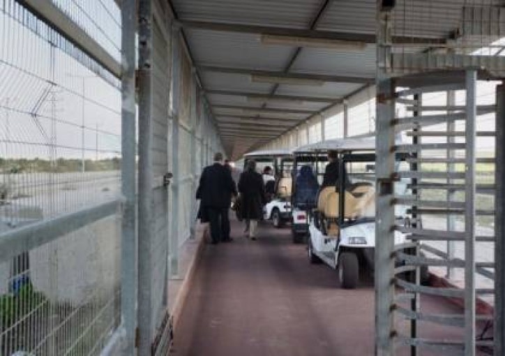 تنويه هام للمغادرين خلال سفرهم عبر معبر ايرز