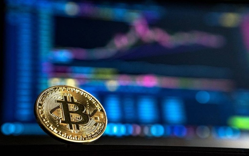 العملات الإلكترونية تواصل مكاسبها القوية لليوم الثاني
