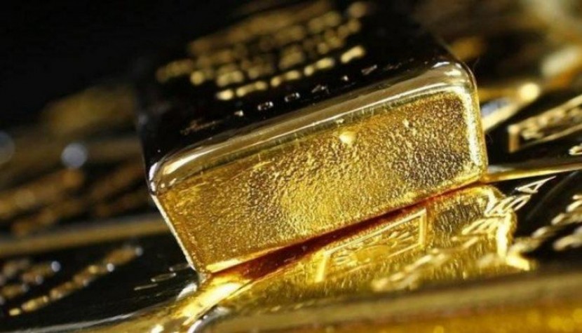الذهب يهبط لأدنى مستوى في أسبوع.. كم سعر الأونصة؟