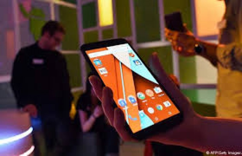 برامج خبيثة تختبئ داخل هاتفك وتعمل في صمت