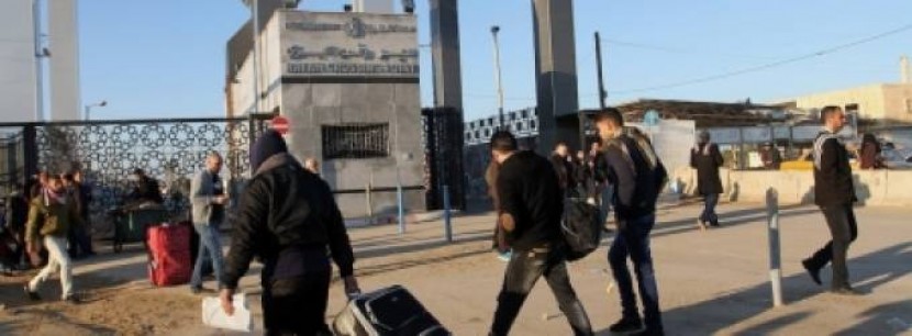 آلية السفر عبر معبر رفح الاثنين