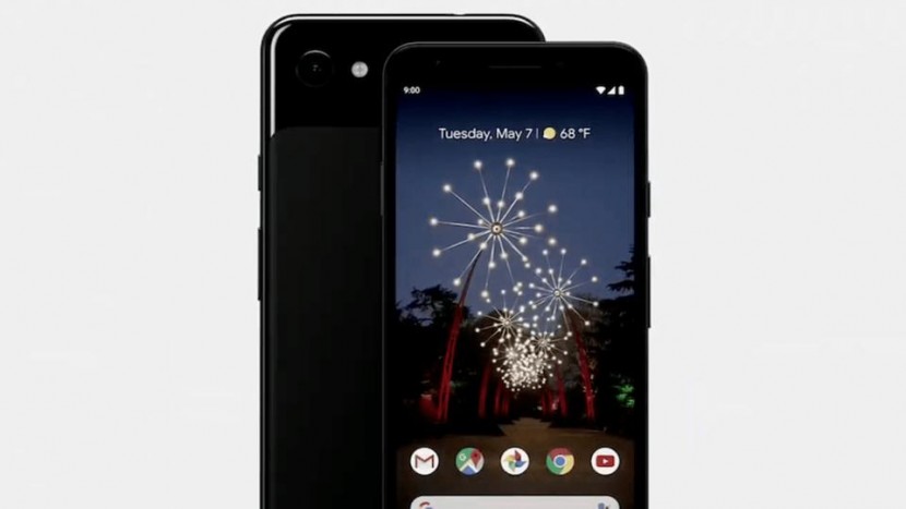 غوغل تطرح هاتفاً بسعر متوسط وسط أرقام مجنونة